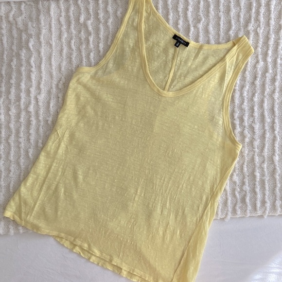 Dynamite Tops - Dynamite Linen Blend V-Neck Racer Tank 💛 | Size M